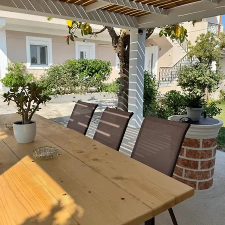 Korithis Apartment