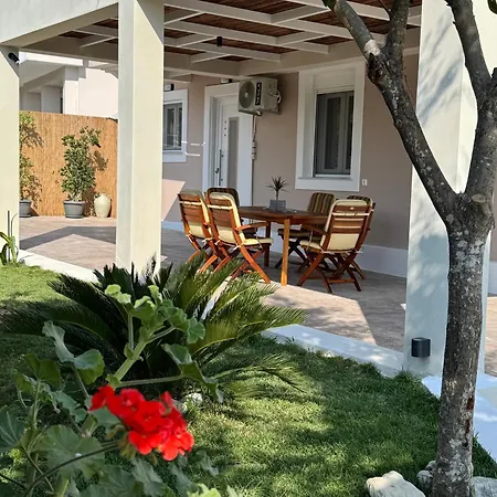 Korithis Apartamento *