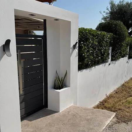 Korithis Apartamento *